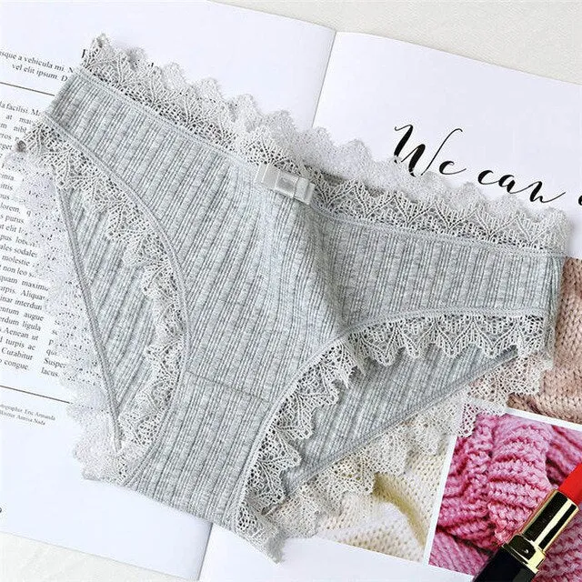 Women's Cotton Panties Female Striped Breathable Briefs Sexy Lace Edge Underwear Women Cotton Crotch Lingerie Intimates Hollow