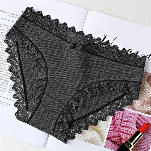 Women's Cotton Panties Female Striped Breathable Briefs Sexy Lace Edge Underwear Women Cotton Crotch Lingerie Intimates Hollow